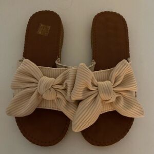 Beige Bow Slide Sandals